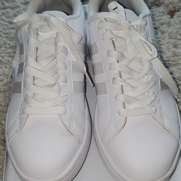 Adidas Cloudfoam White Sneakers